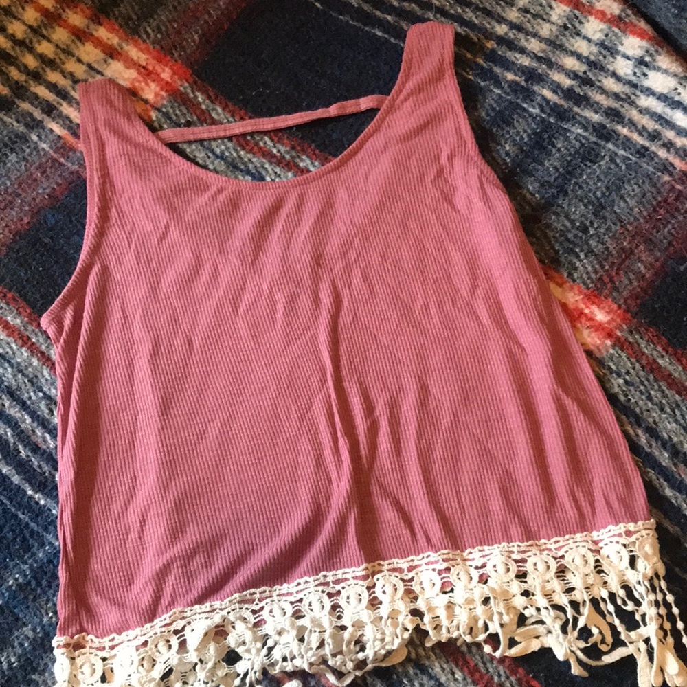 Blush lacy tank